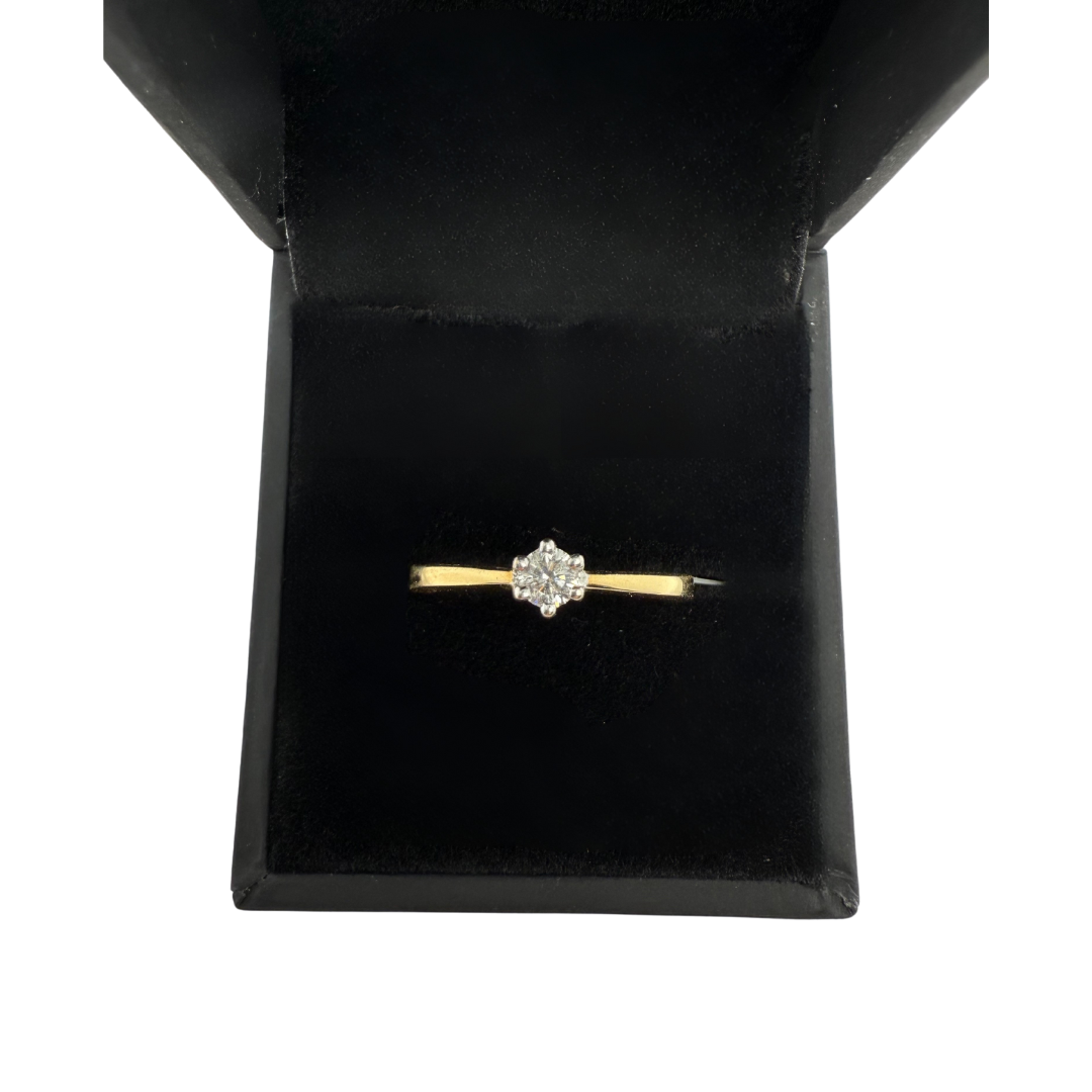 18ct Gold Diamond Solitaire Ring – 0.117ct