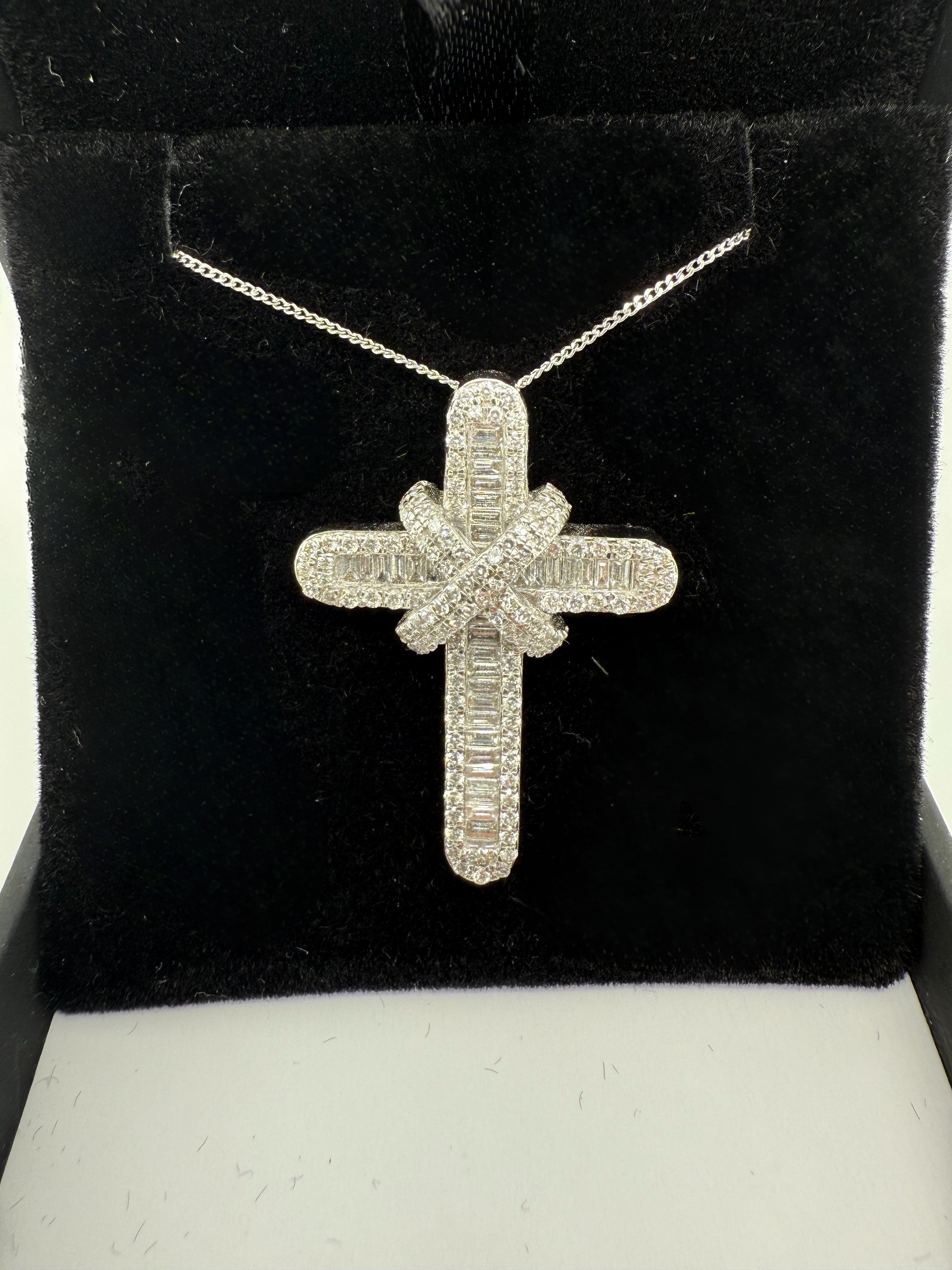 Diamond Cross Pendant (1ct) with White Gold Chain