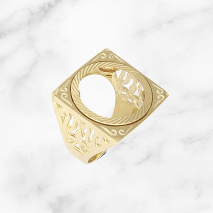 9ct Sovereign Square Mount Ring